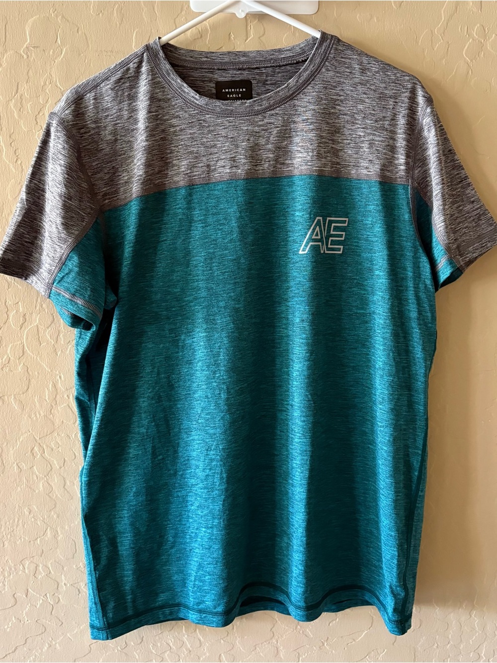 American Eagle Outfitters Teal & Gray Blocked Short Sleeve Tee